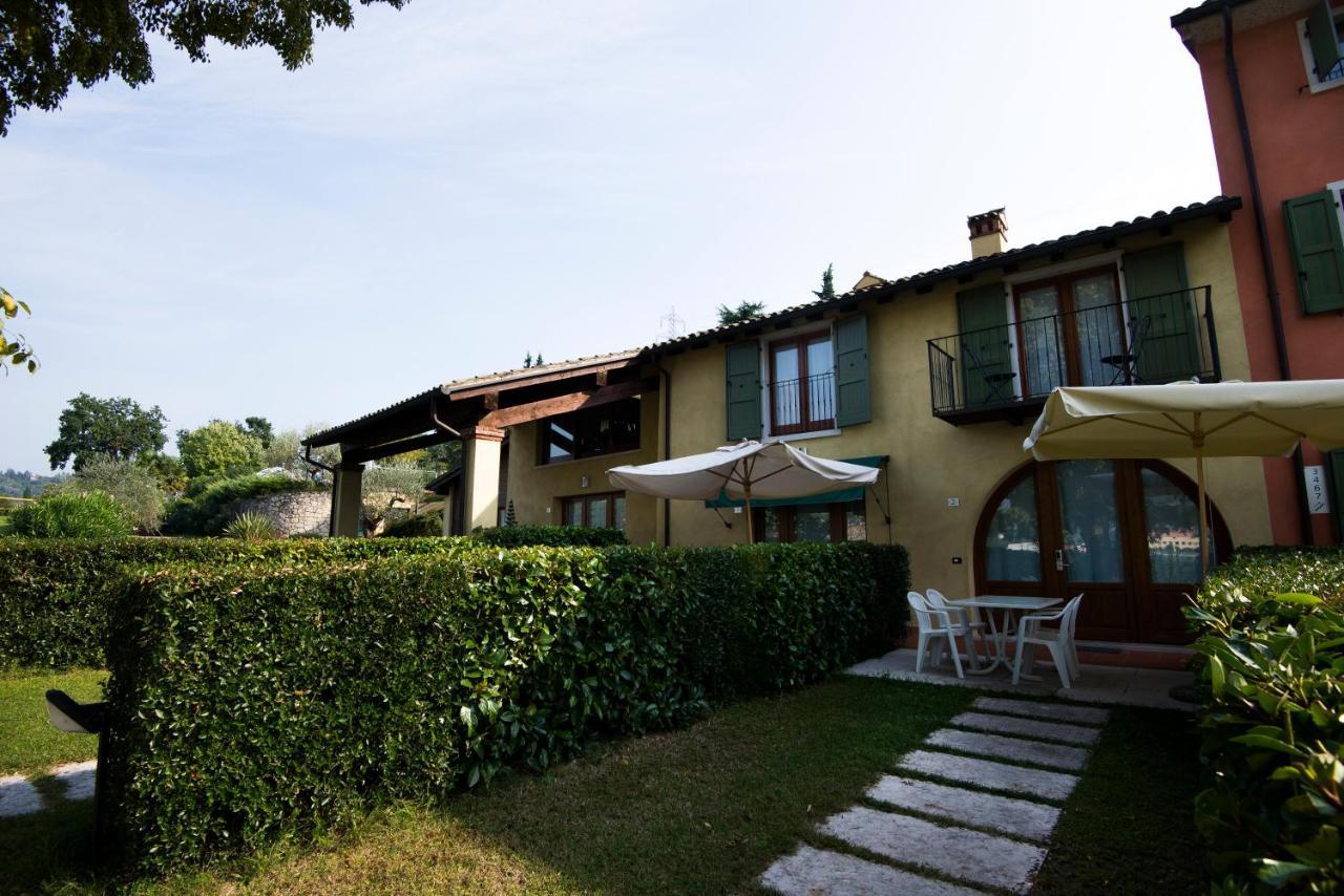 Residence Corte Camaldoli Garda  Eksteriør billede